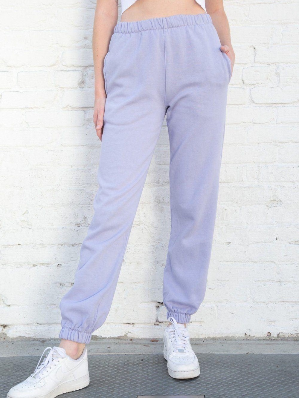 Brandy Melville Light Purple Sweatpants Joggers Elastic Waist Women’s